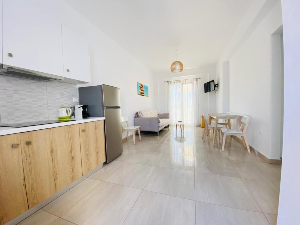 Eleftheria Hotel & Apartments オルノス エクステリア 写真