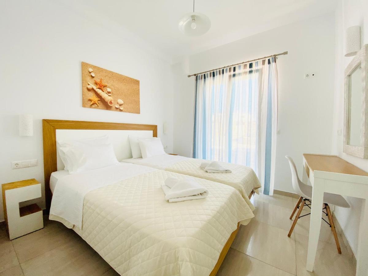 Eleftheria Hotel & Apartments オルノス エクステリア 写真